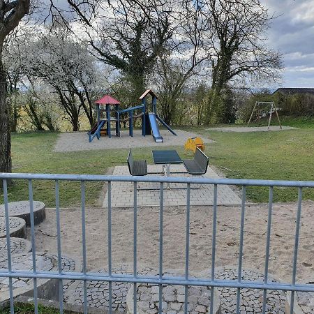Ferienwohnung Zum Schlossblick Naehe Europa Park Mahlberg Exteriör bild